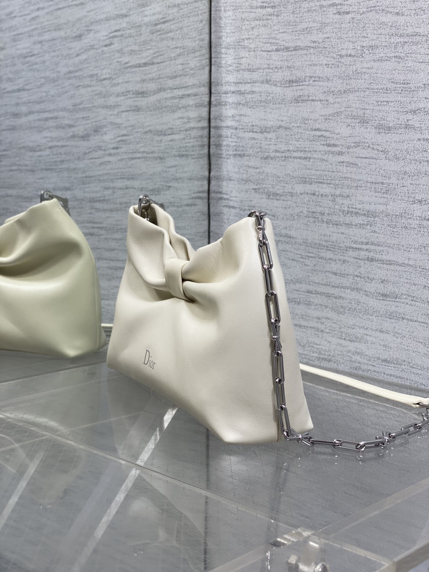 Bagsaaa Small D10r Bow Bag Latte Lambskin - 26cm