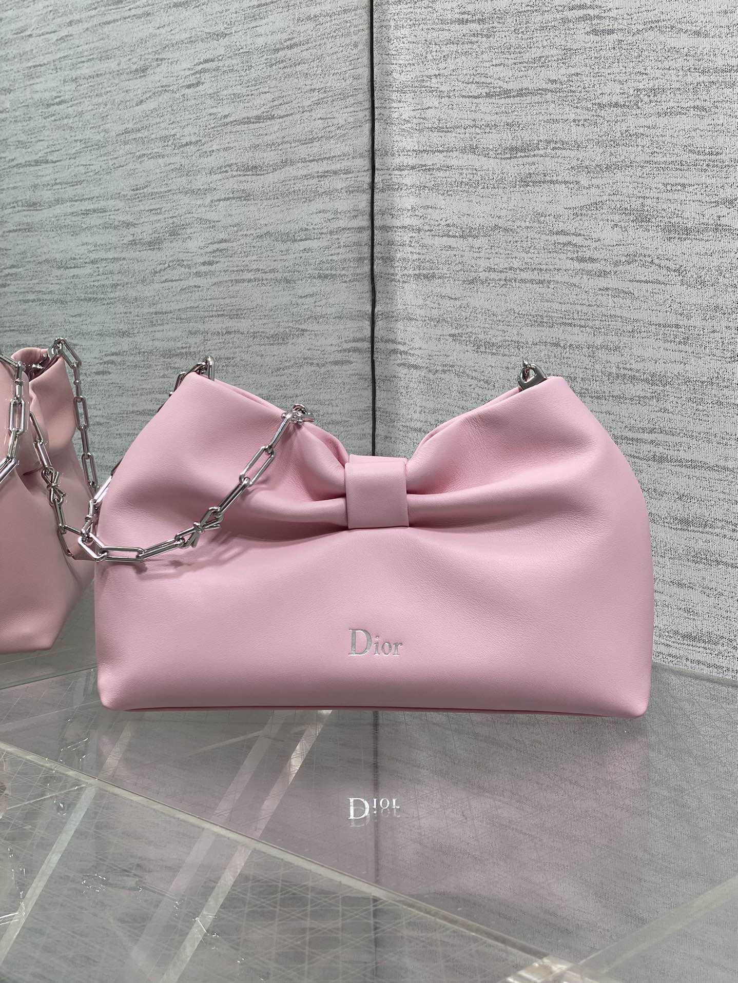 Bagsaaa Small D10r Bow Bag Pink Lambskin - 26cm