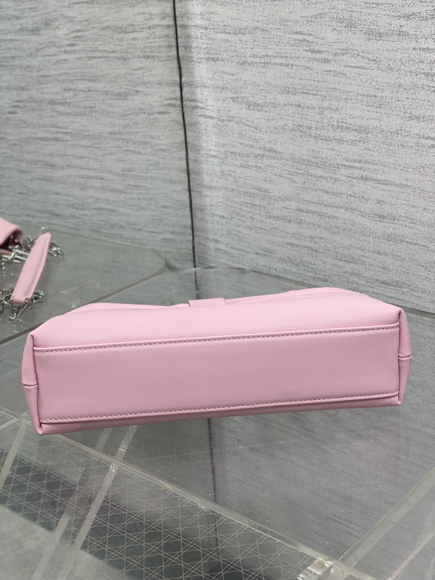 Bagsaaa Small D10r Bow Bag Pink Lambskin - 26cm
