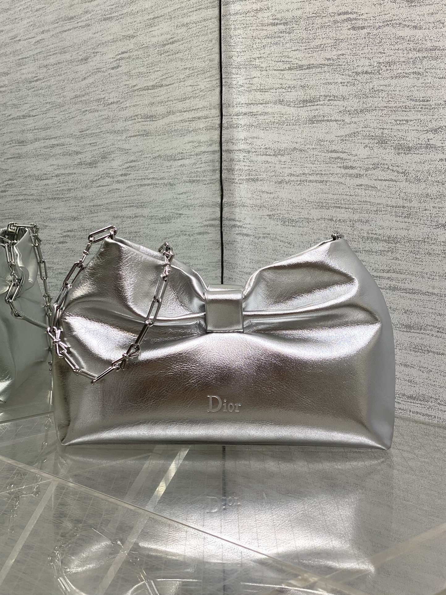 Bagsaaa Small D10r Bow Bag Silver Lambskin - 26cm