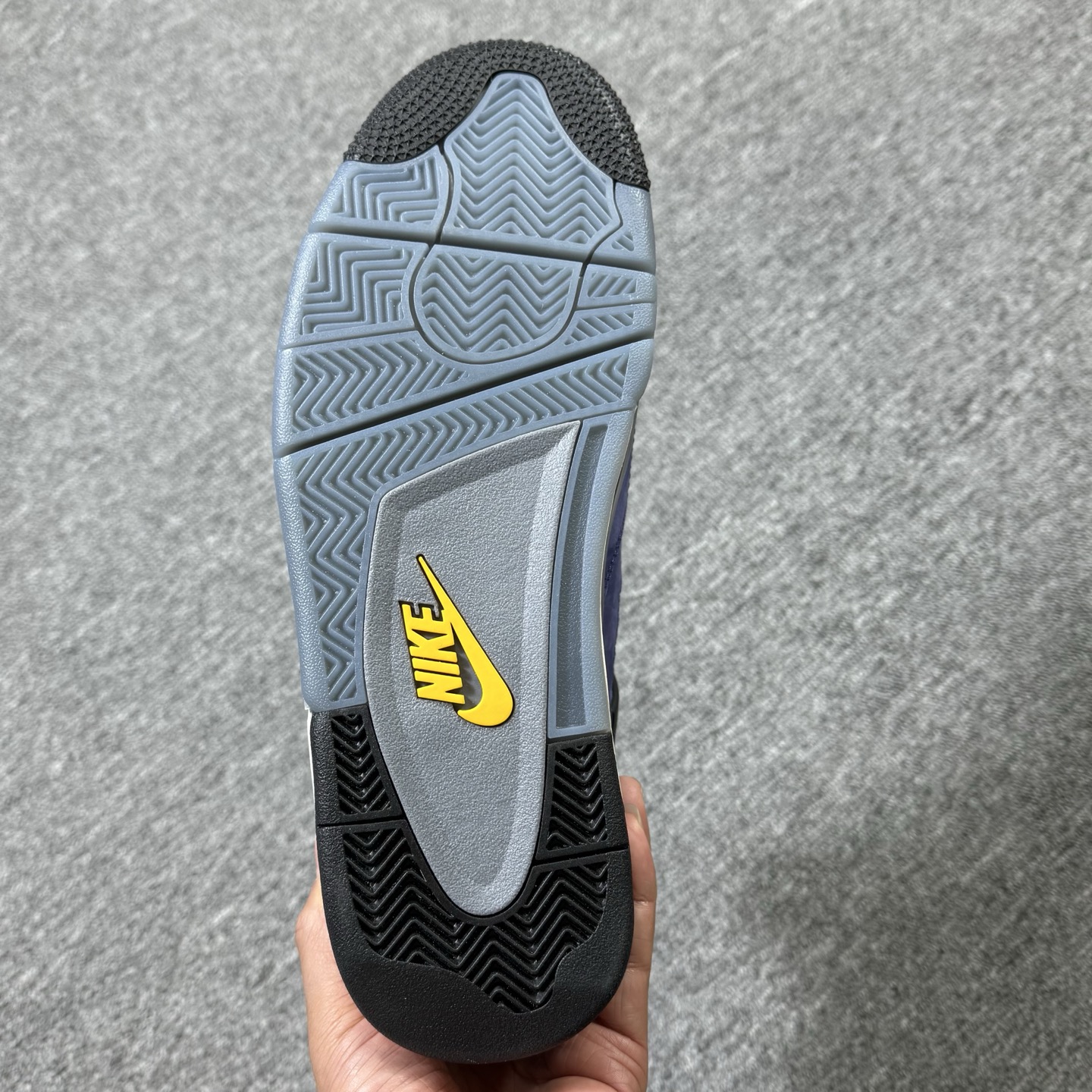 Bagsaaa Nike Air Jordan 4 Retro "Lakers" Imperial Purple