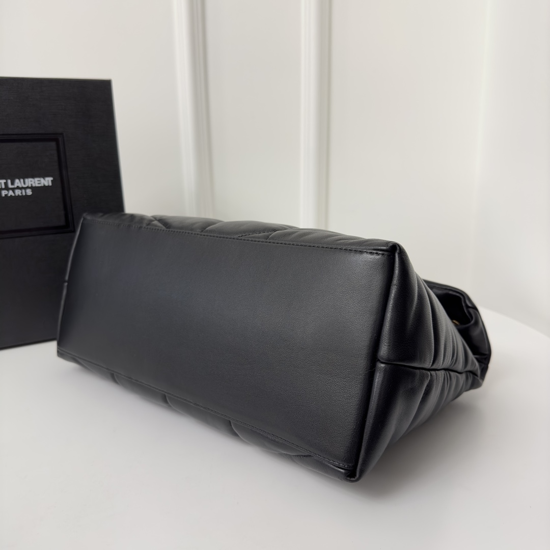 Bagsaaa Y51 577475 PUFFER MEDIUM in Nappa leather black - 35cm
