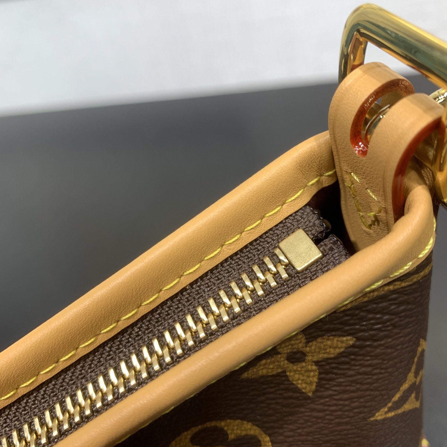 Bagsaaa LV M28101 CarryAll East West Monogram - 36cm