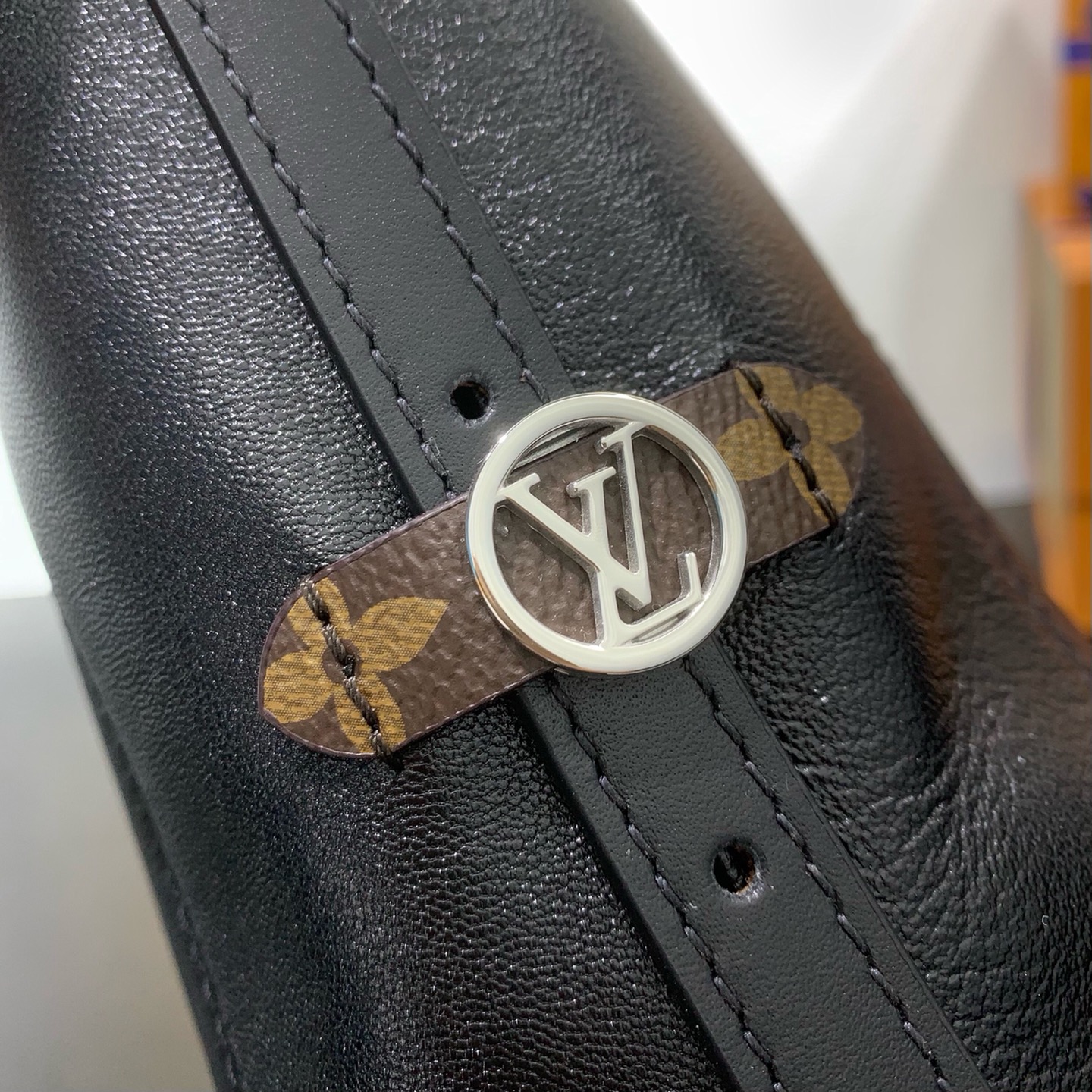 Bagsaaa LV M28160 CarryAll East West Black - 36cm