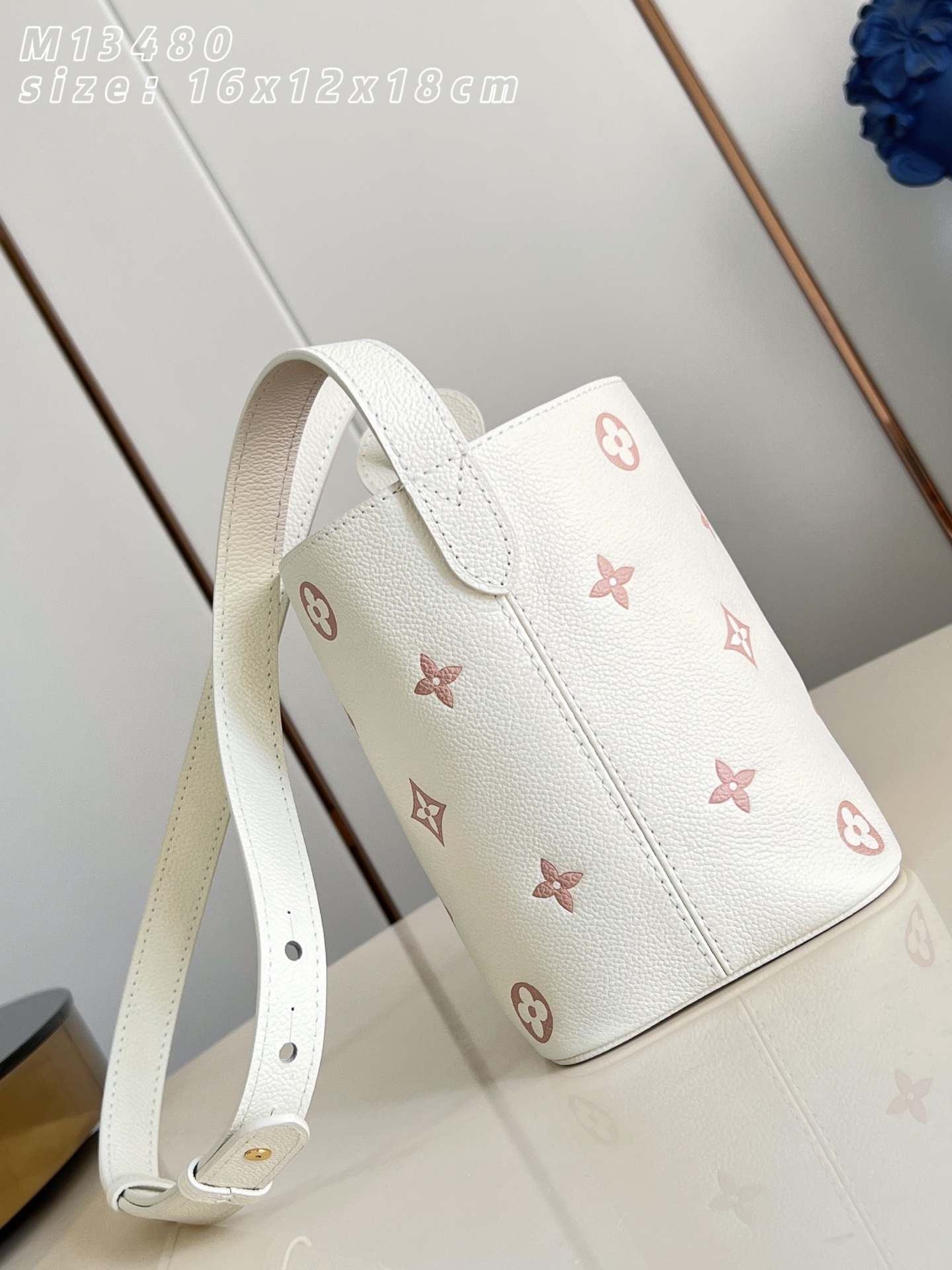 Bagsaaa LV M28315 All In BB Milky White/Peach - 18cm