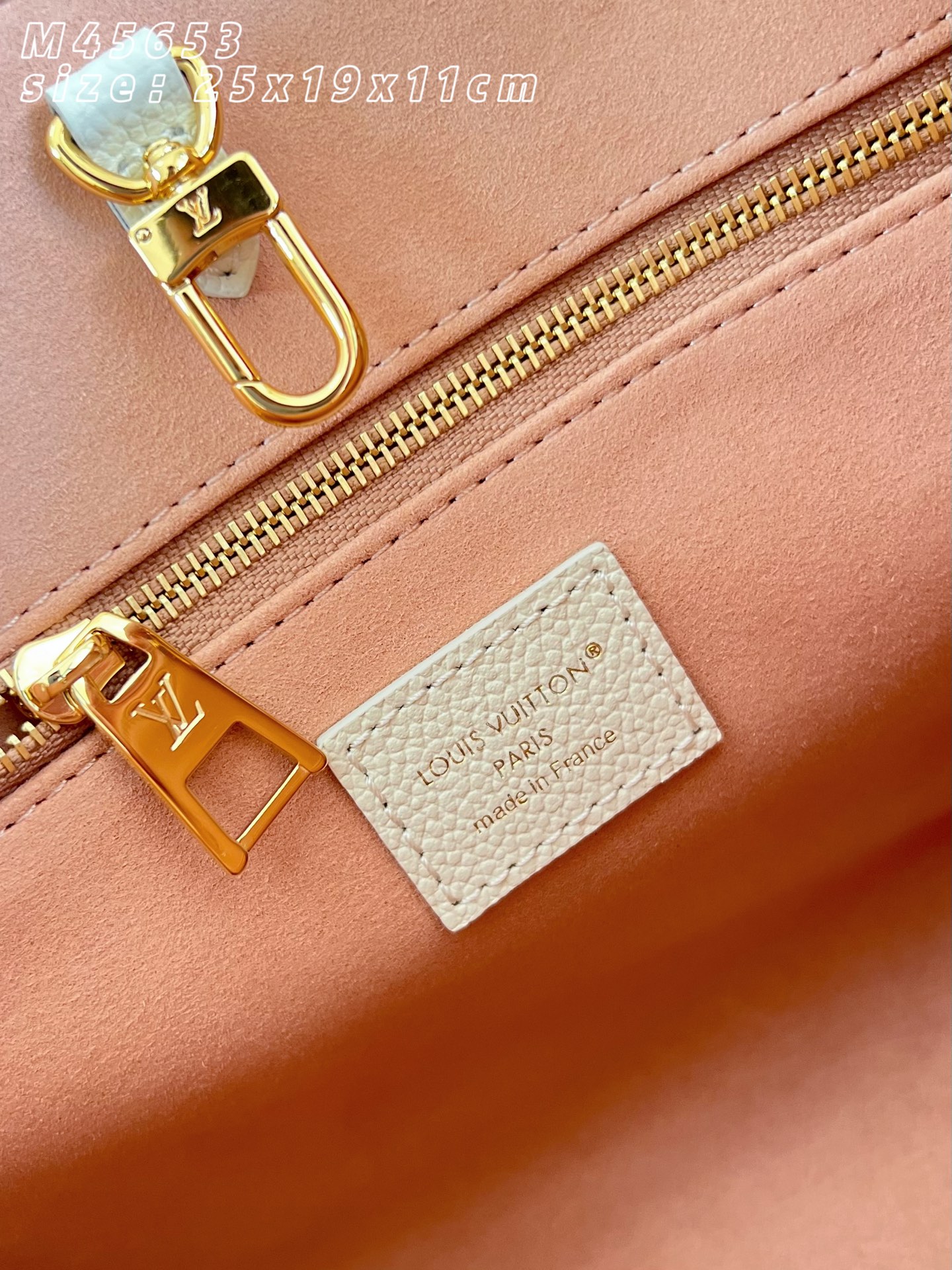 Bagsaaa LV M28313 OnTheGo PM Milky White/Peach - 25cm