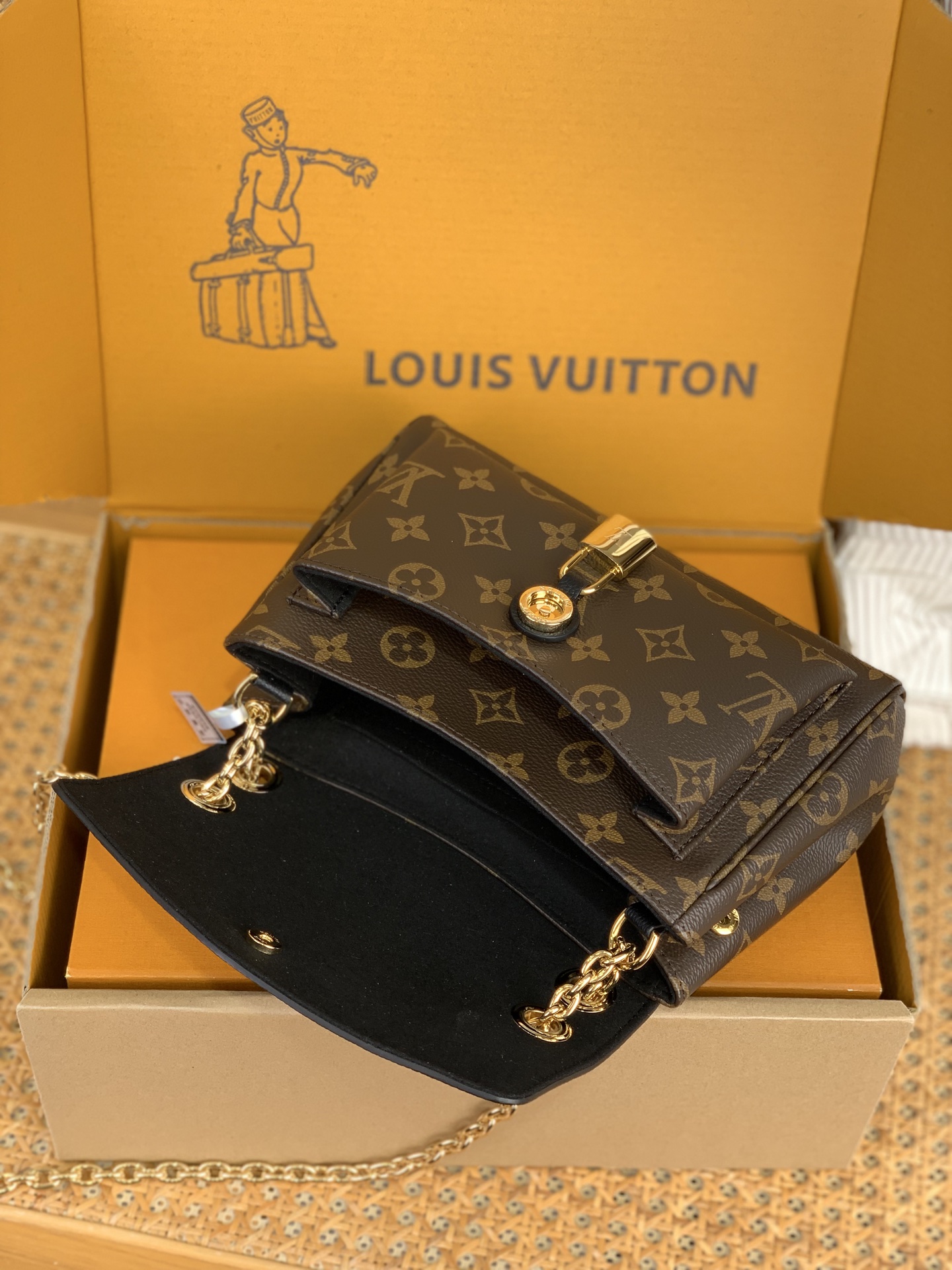 Bagsaaa LV M26398 Saint Germain BB Monogram/Black - 24cm
