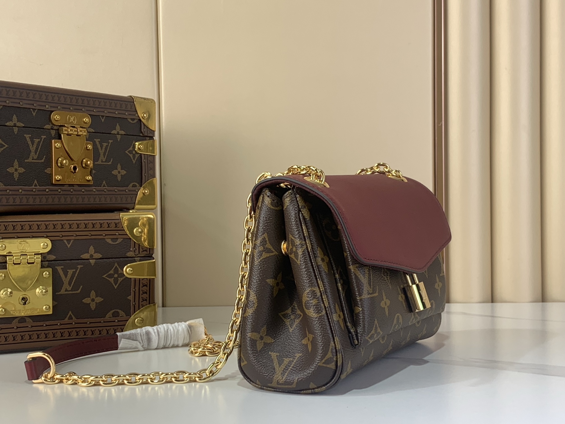 Bagsaaa LV M27067 Saint Germain BB Monogram/Wine - 24cm