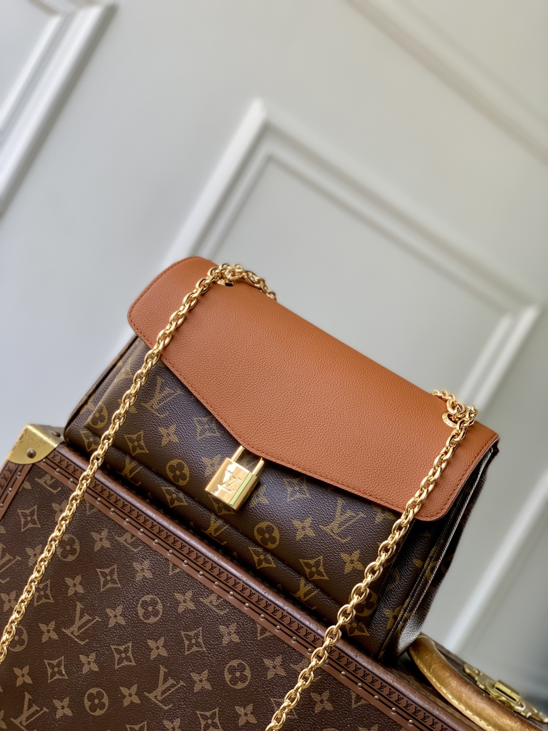 Bagsaaa LV M27065 Saint Germain PM Bag Monogram/Brown - 30.5cm