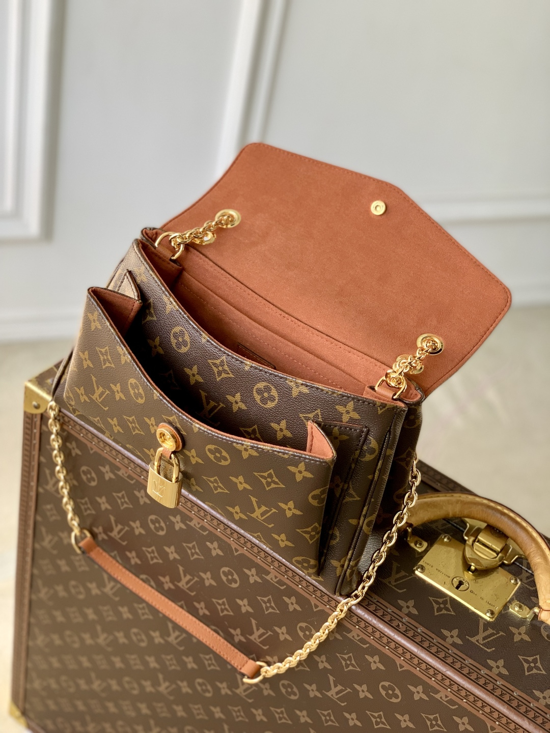Bagsaaa LV M27065 Saint Germain PM Bag Monogram/Brown - 30.5cm