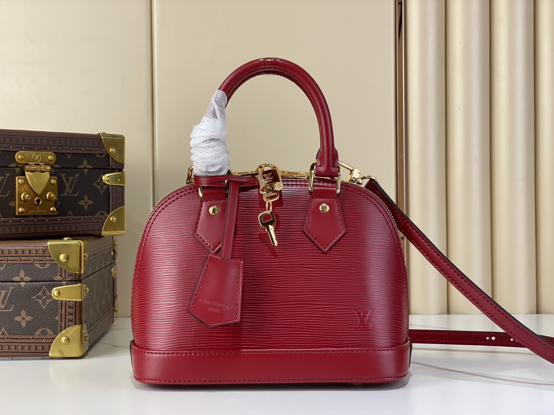 Bagsaaa LV M25562 Alma BB Rouge - 23.5cm