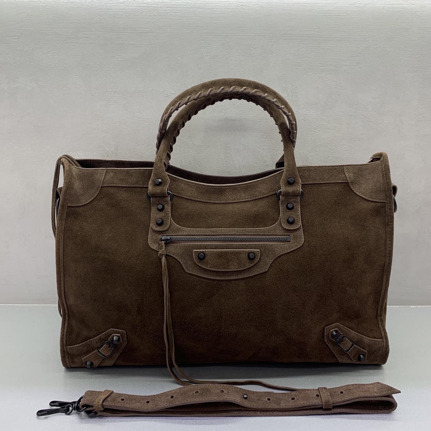 Bagsaaa Ba1en*iaga Le City Bag Large in light espresso waxed suede calfskin brown - 46cm
