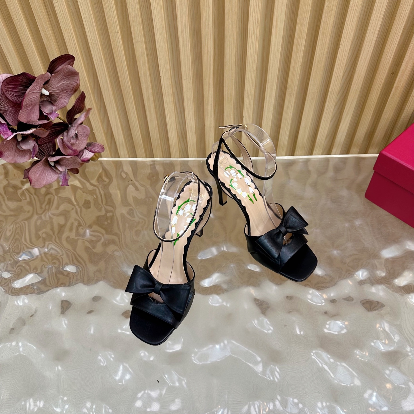 Bagsaaa Va1e*ntin0 Bowow Kidskin Sandal 95Mm black