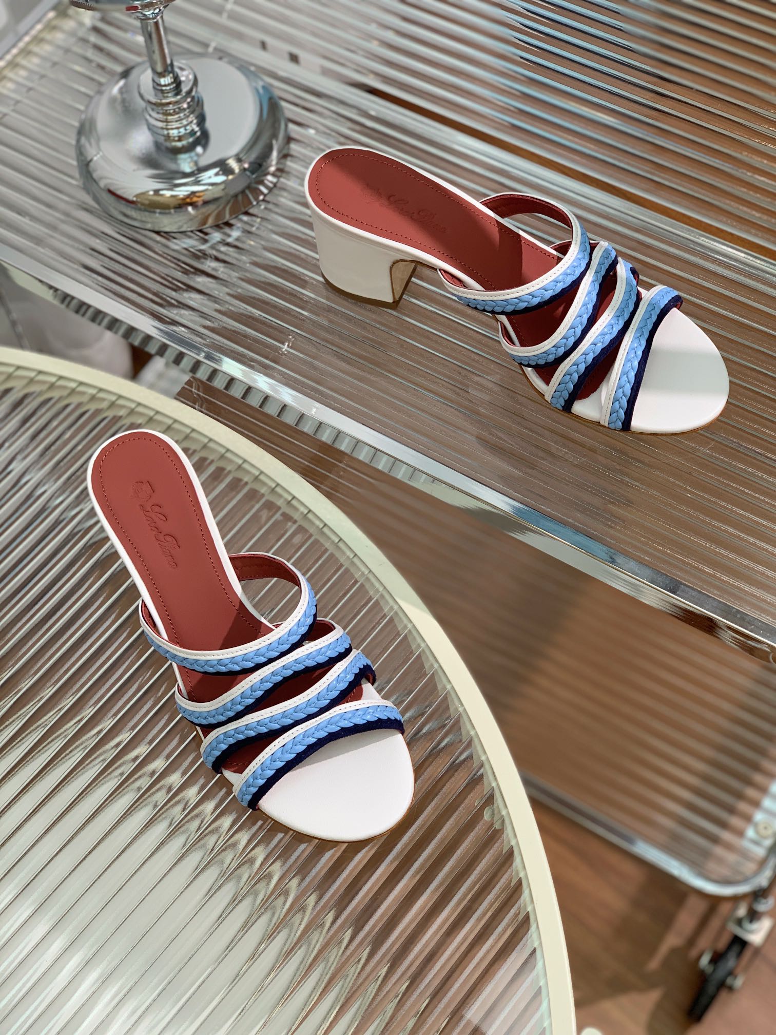Bagsaaa L0r0 P1ana Summer Charms sandals in blue