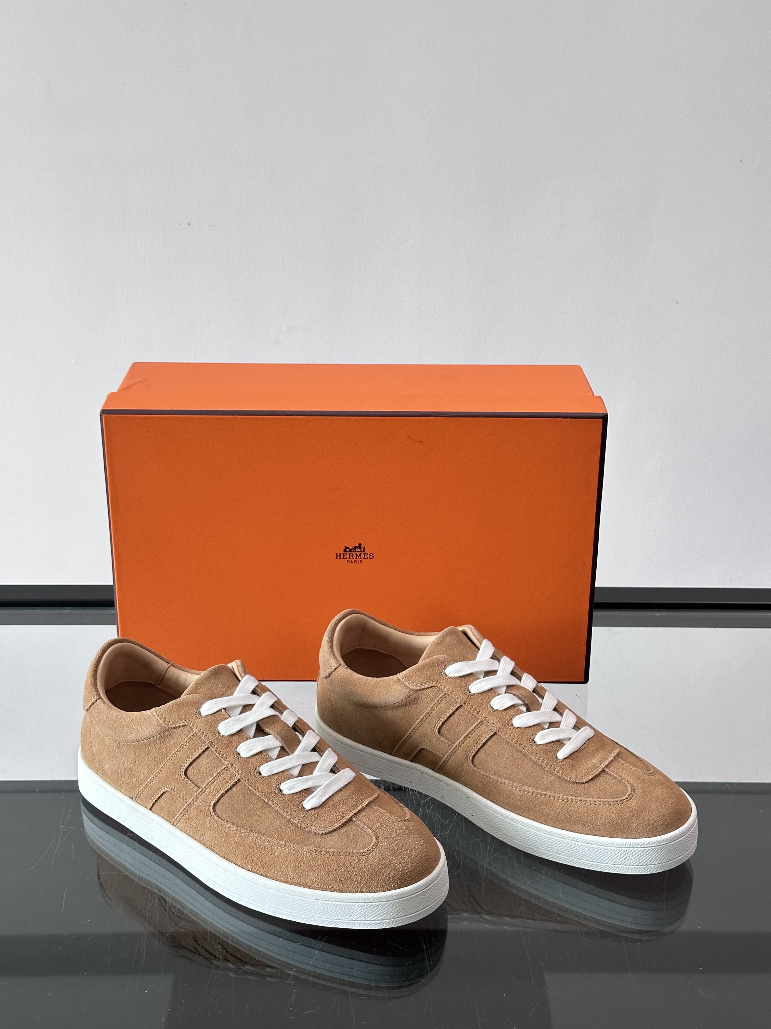 Bagsaaa H**me5 Boomerang sneaker brown suede