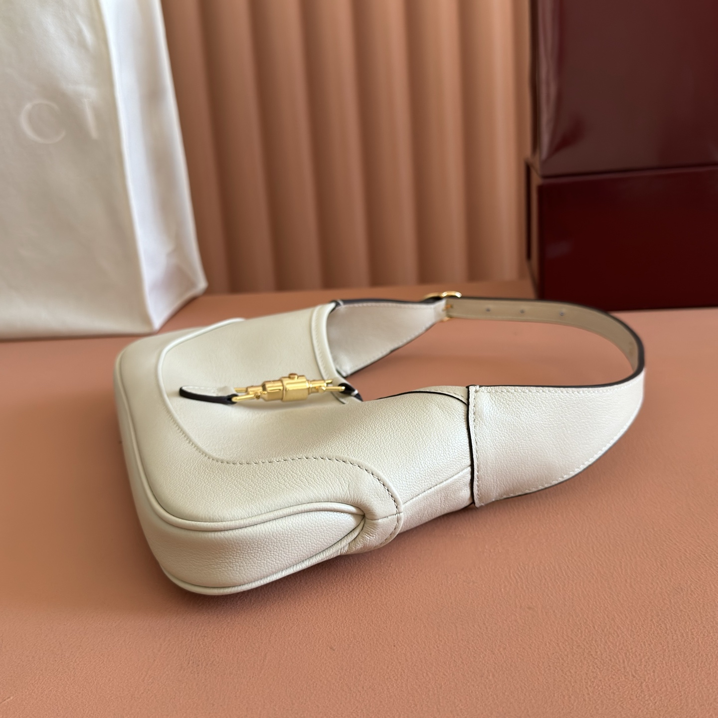 Bagsaaa Gvc*1 Jackie Slim small shoulder bag 863137 white - 28cm