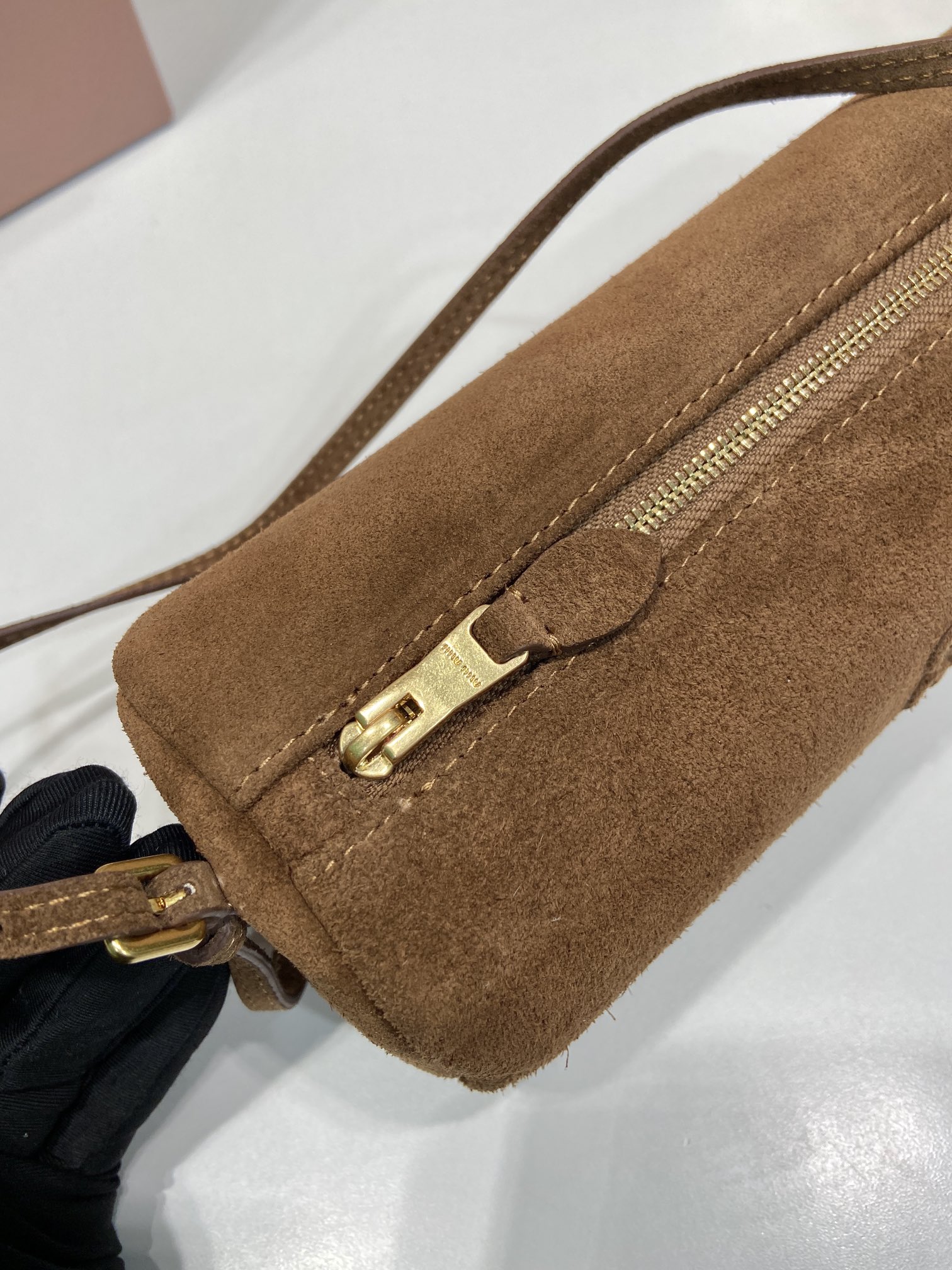 Bagsaaa Miu Miu Suede pouch 5NE851 brown suede - 22cm