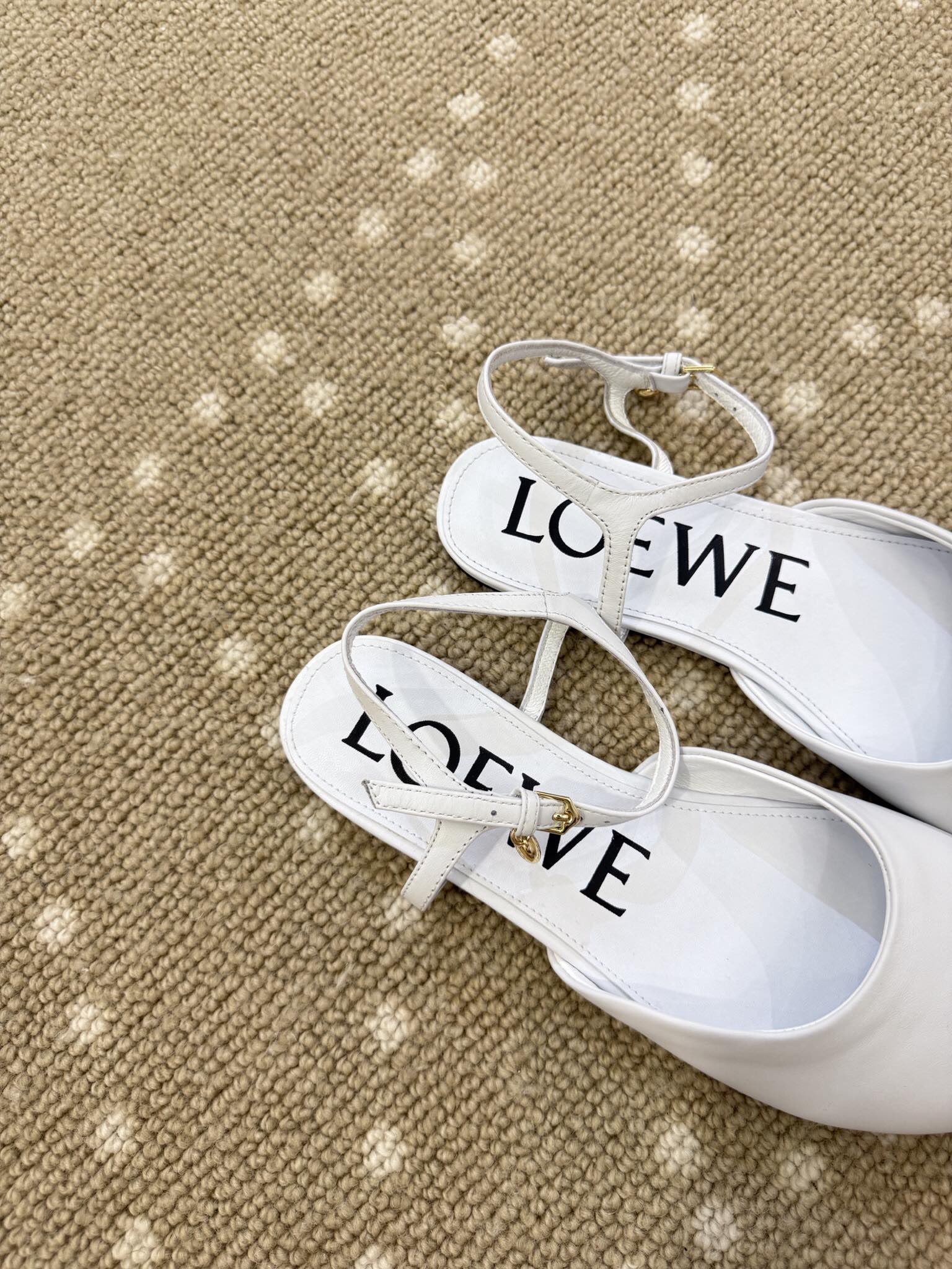Bagsaaa L0ew* Toy ankle-strap pumps white