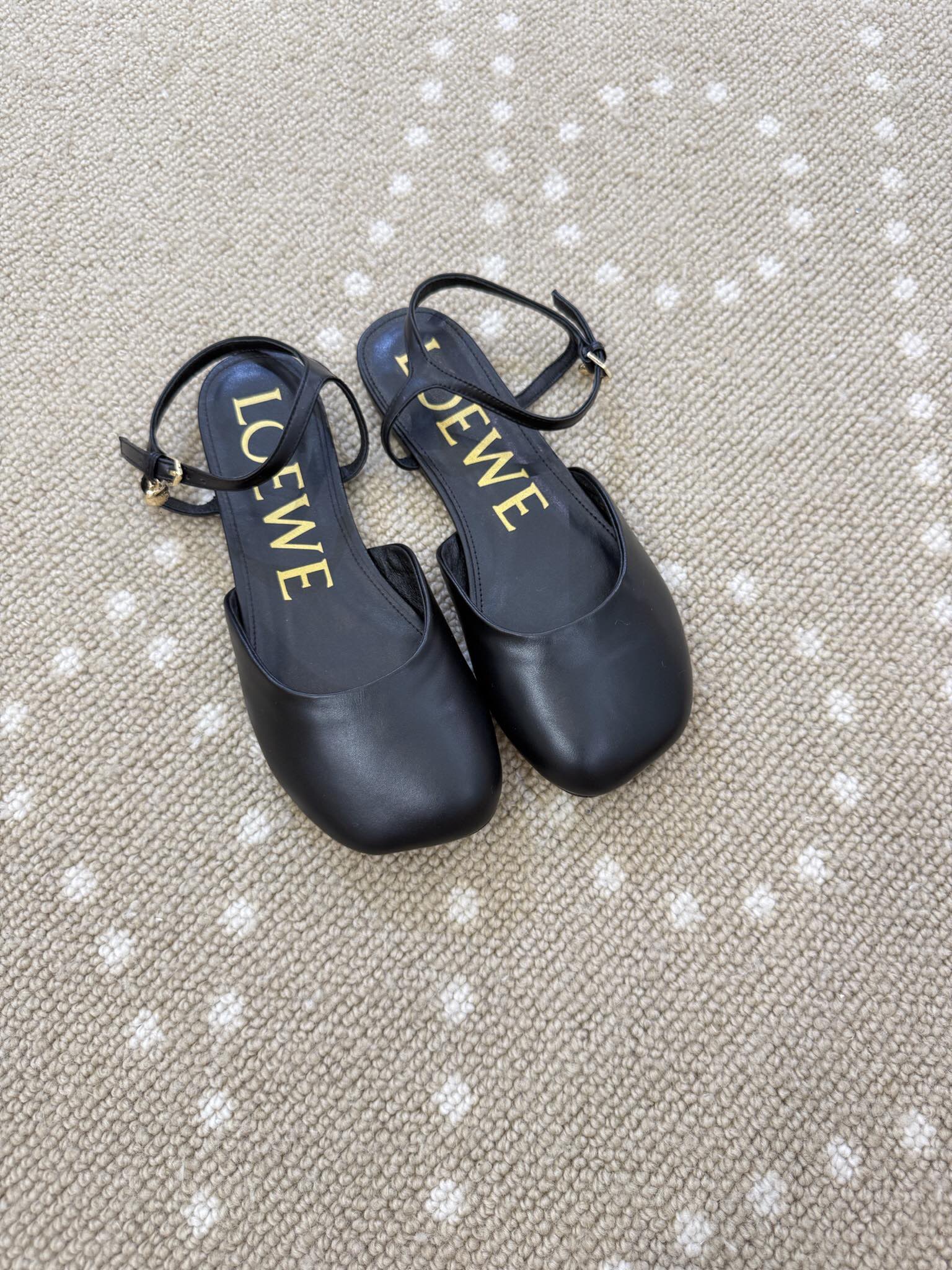 Bagsaaa L0ew* Toy ankle-strap pumps black