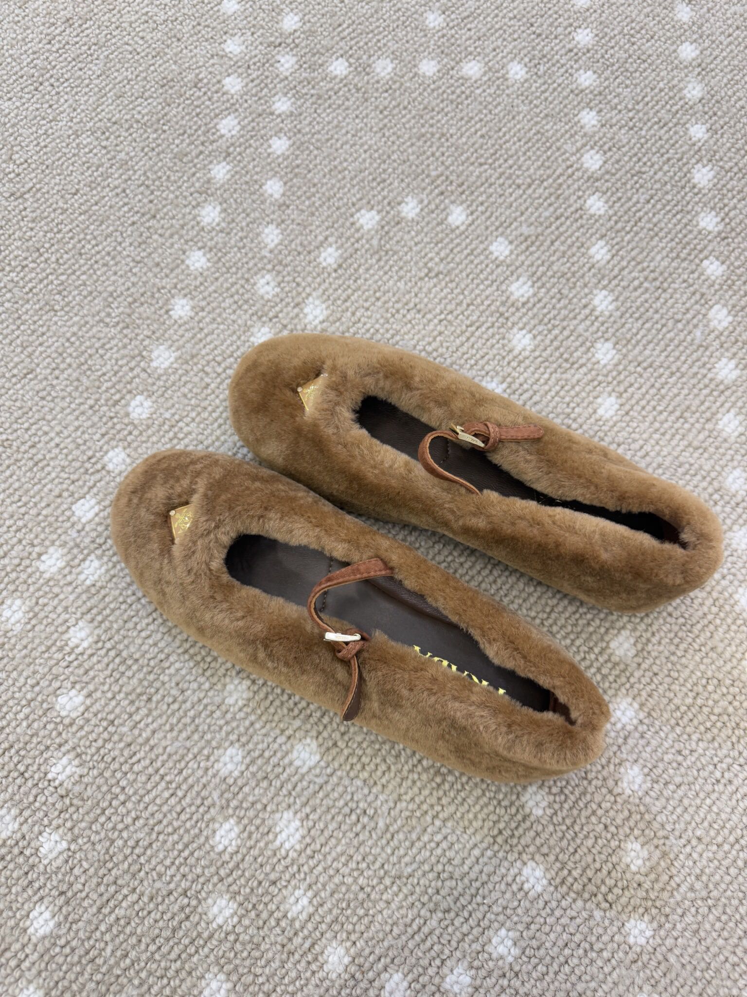 Bagsaaa Pra*a Shearling ballerinas brown
