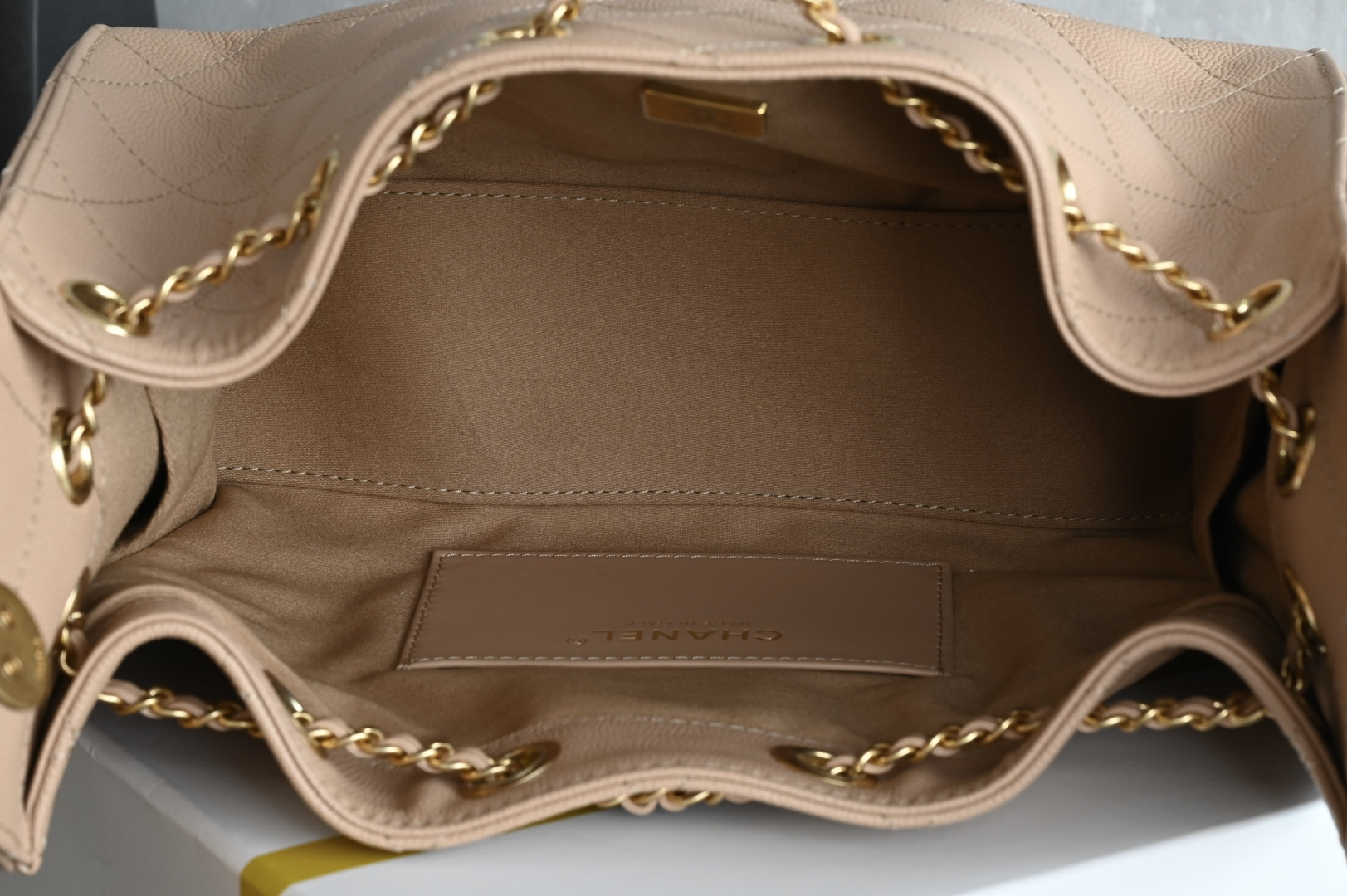 Bagsaaa Ch**el Mini 25 Hobo Bag Beige Caviar & Gold Hardware - 22cm