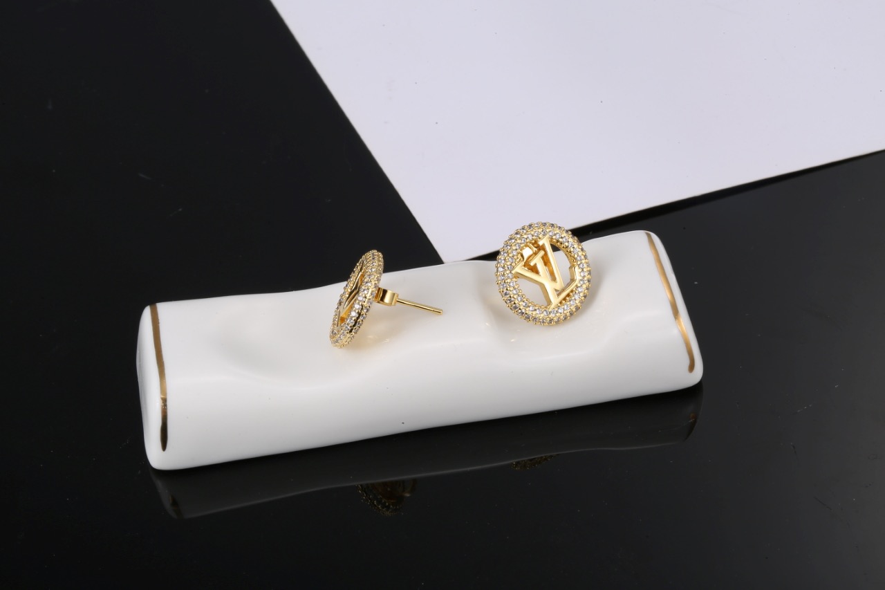 Bagsaaa LV Earrings 13
