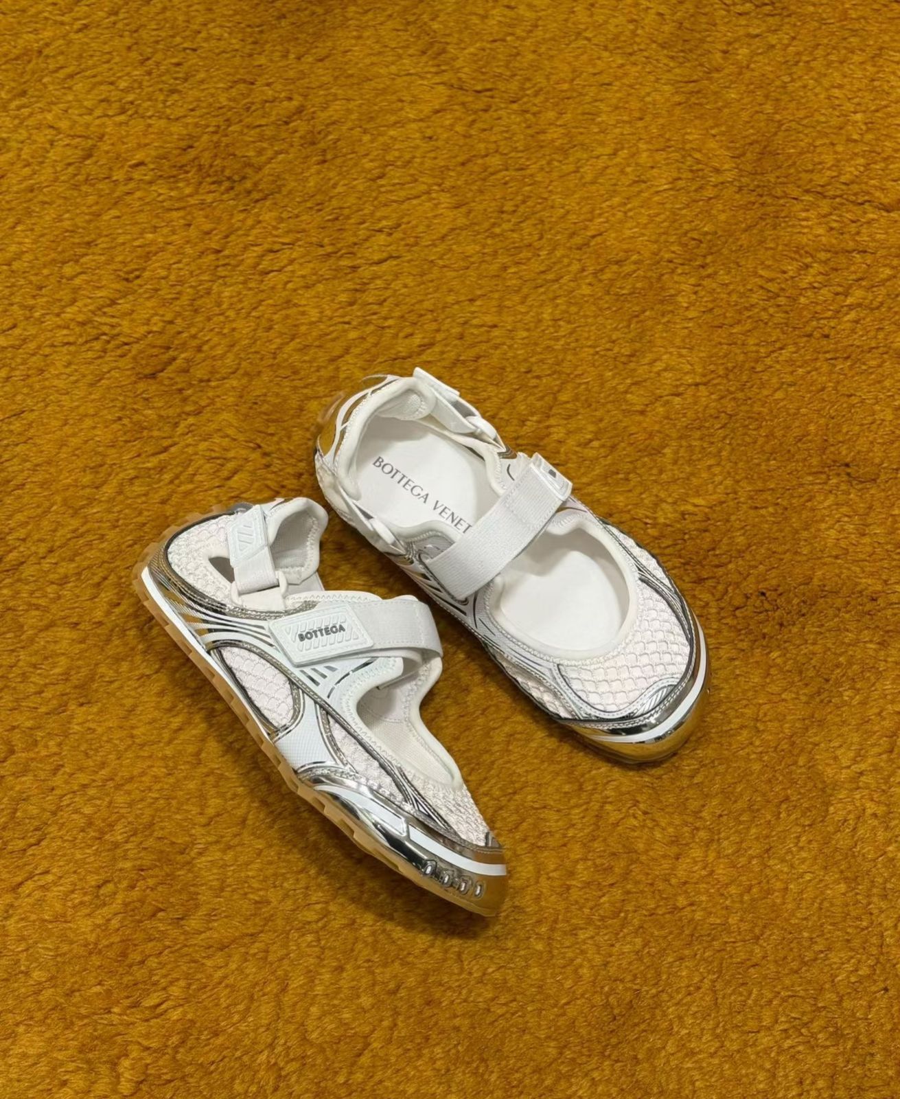 Bagsaaa B0tt*ga Ven*ta Orbit Flash Mary Jane sneakers silver and white