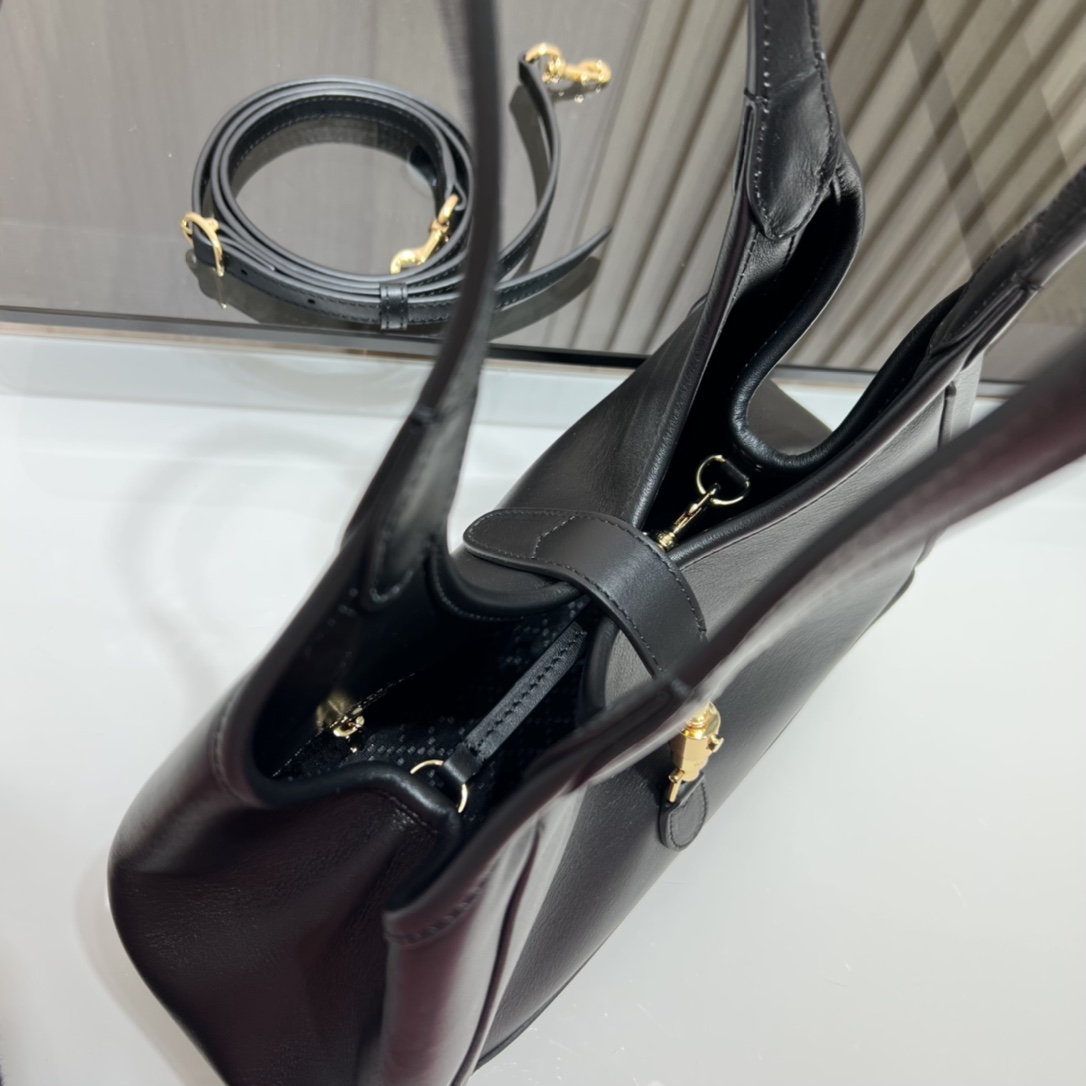 Bagsaaa New Collection 2026 Mercato small tote bag 866646 black - 26cm