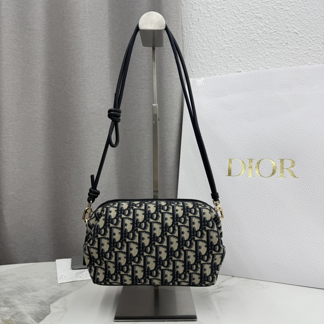 Bagsaaa D10r Bow Pouch Blue D10r Oblique Jacquard - 20cm