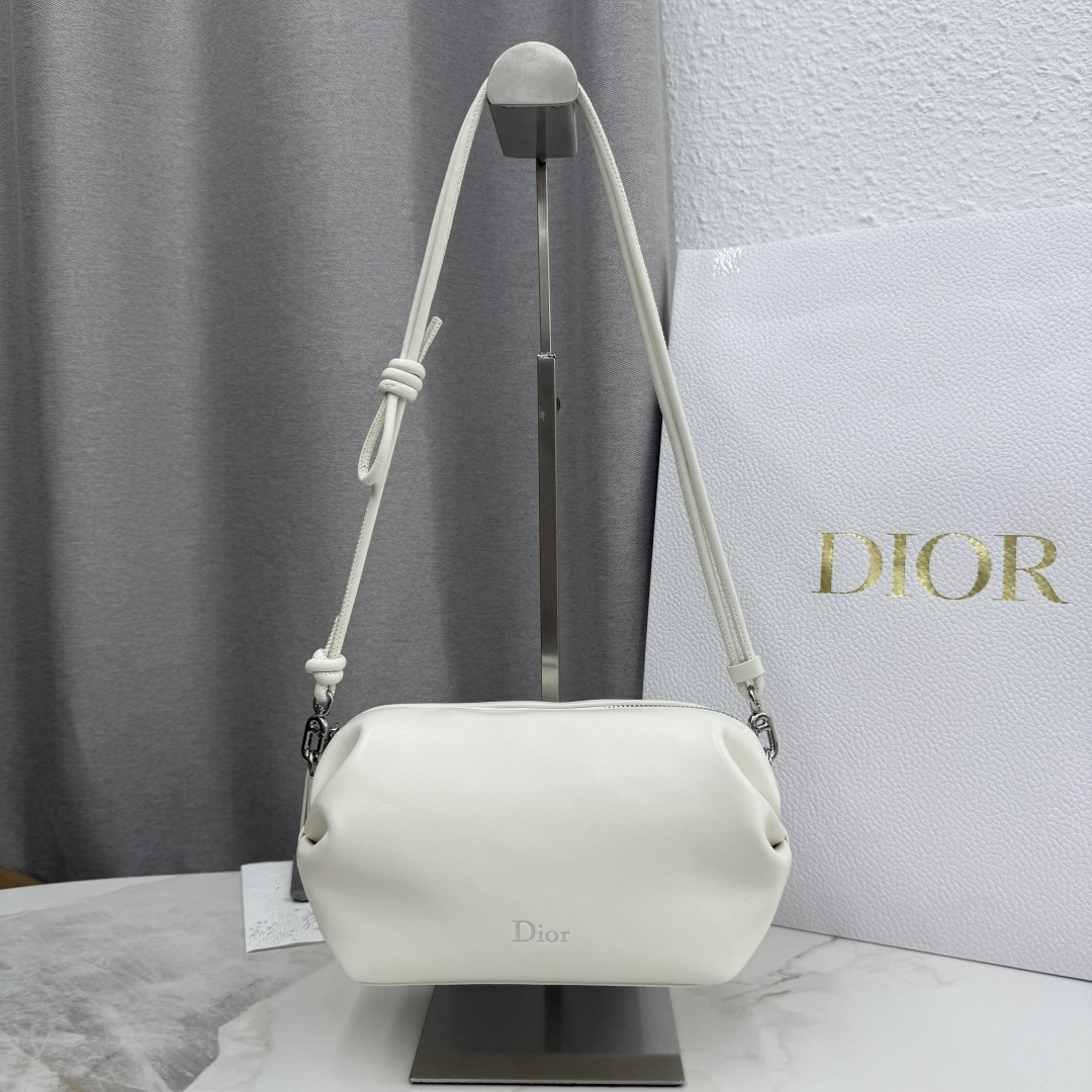 Bagsaaa D10r Bow Pouch White S*pple Lambskin - 20cm