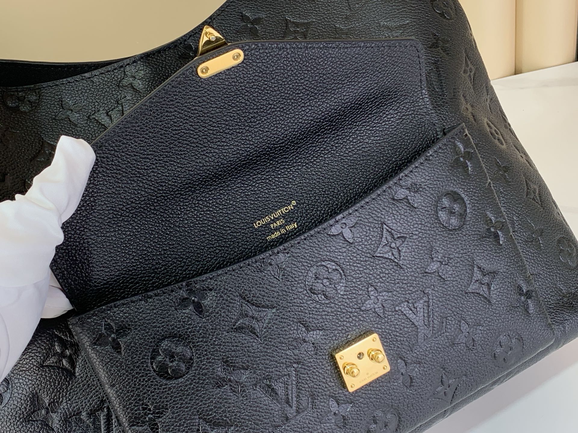 Bagsaaa 2026 Collection LV M27189 Hobo Métis Black - 35cm