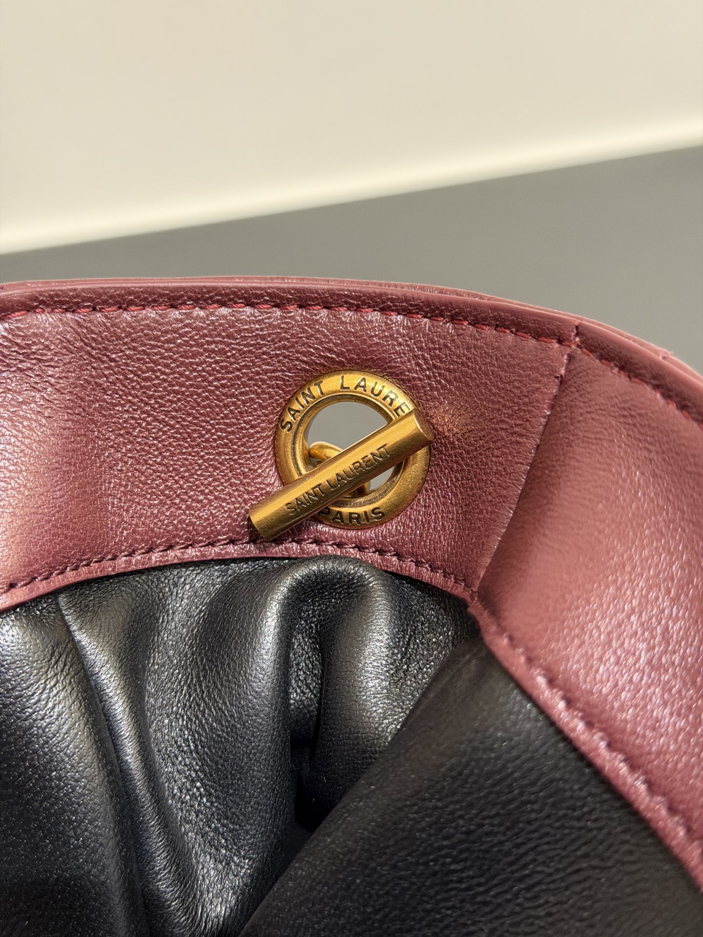 Bagsaaa Y51 JAMIE mini shoulder pouch in lambskin 859174 dark red - 15.5cm