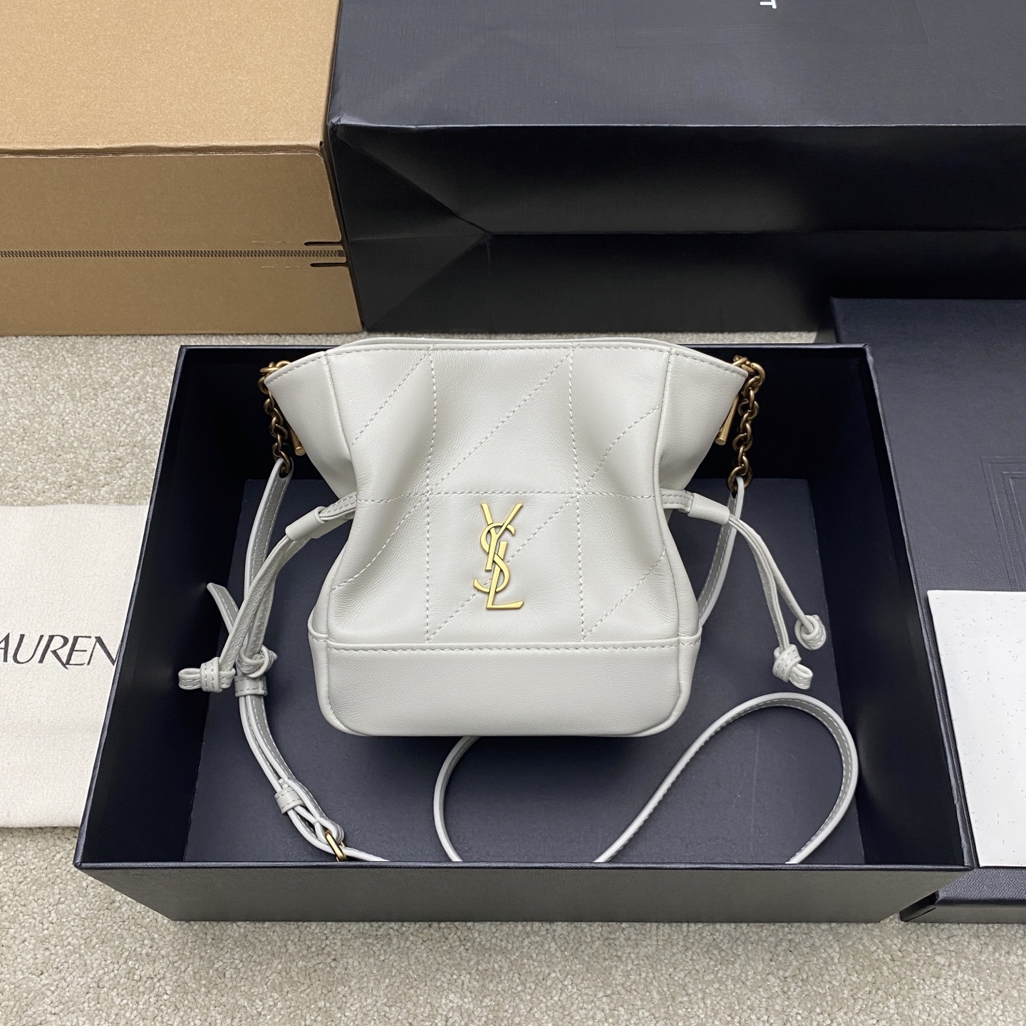 Bagsaaa Y51 JAMIE mini shoulder pouch in lambskin 859174 blanc vintage - 15.5cm