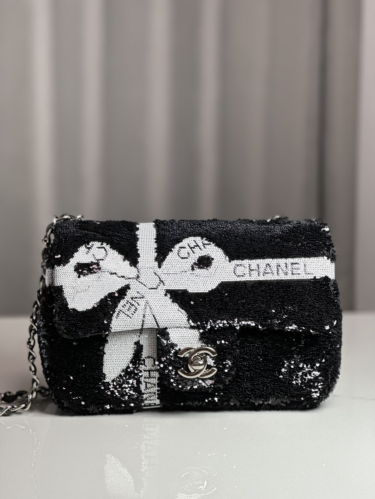 Bagsaaa Ch**el Sequin Ribbon Mini Rectangular Flap bag black - 21cm