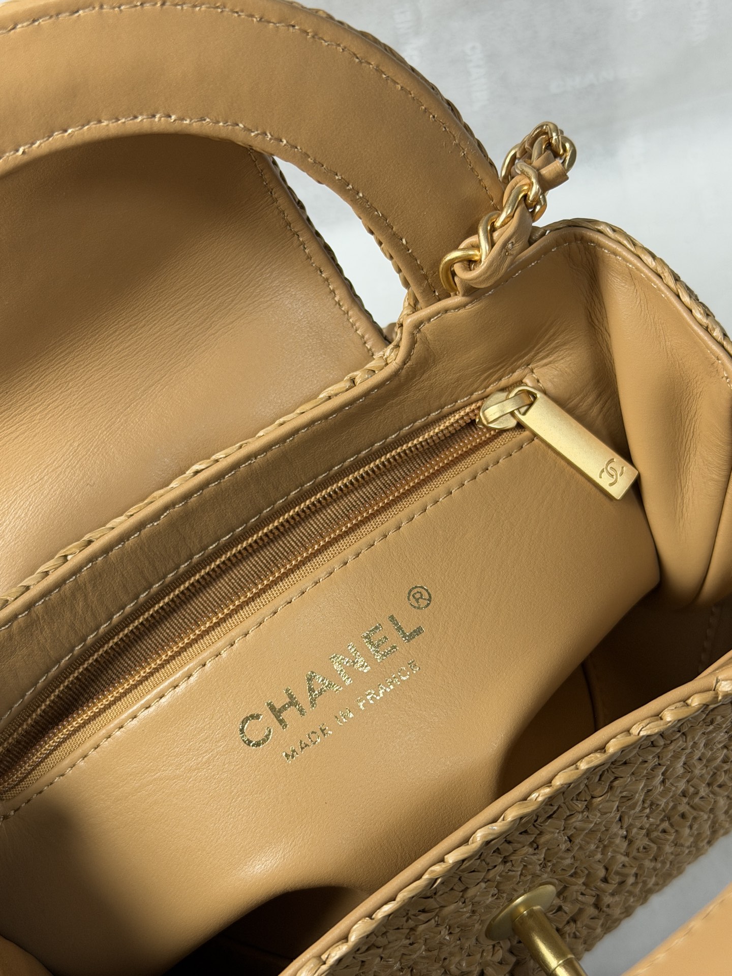 Bagsaaa Ch**el Cruise 2025/26 Mini Shopping Bag AS4416 beige - 19cm