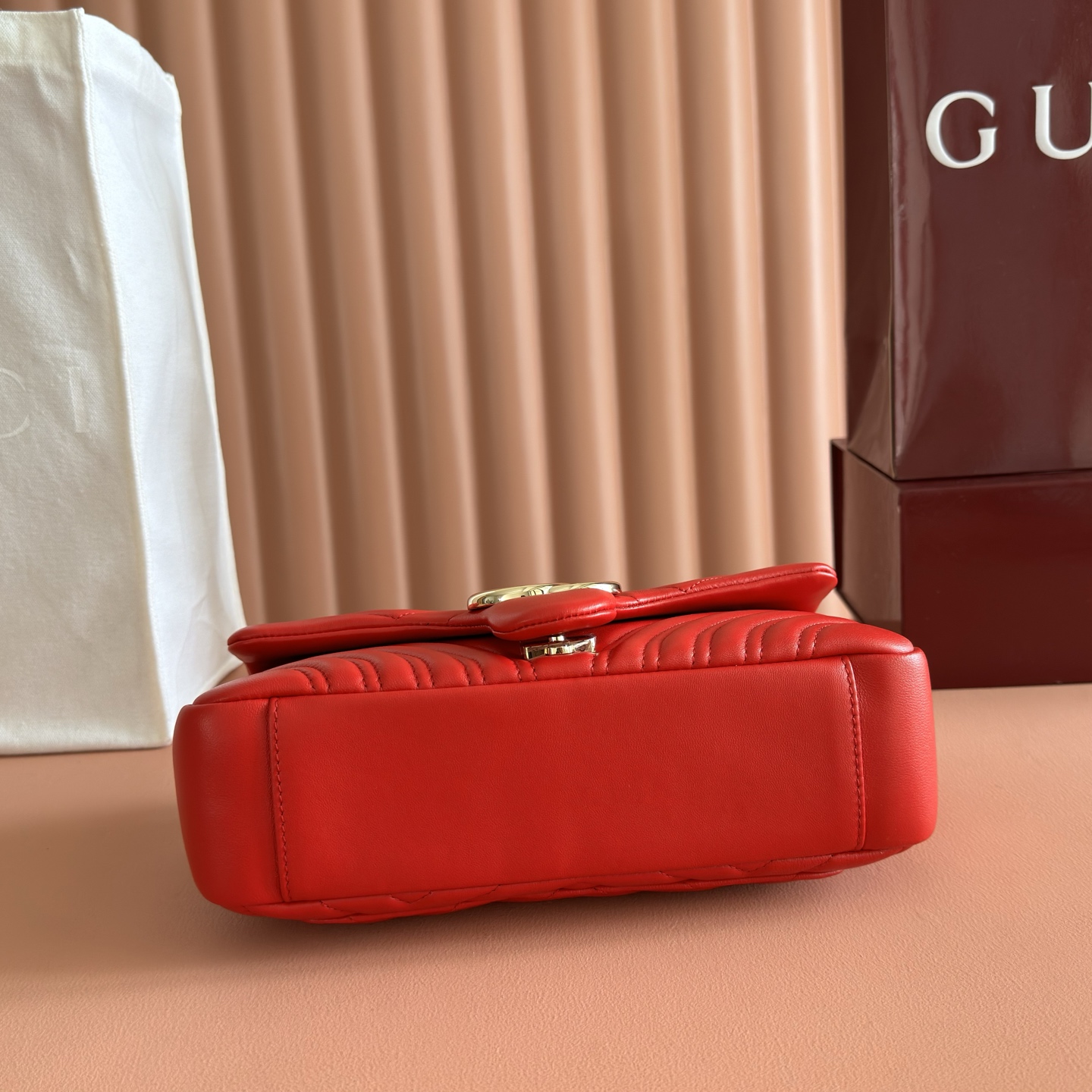 Bagsaaa Gvc*1 GG Marmont medium shoulder bag 837267 Red - 26cm