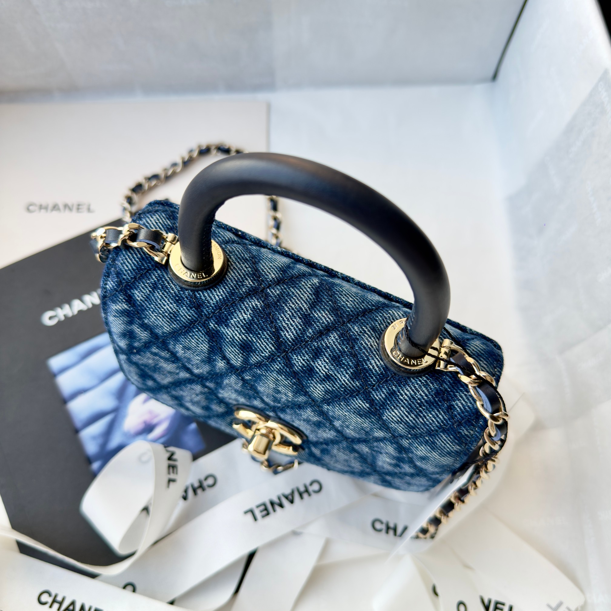 Bagsaaa Ch**el Clutch with chain AP4244 Blue Washed Denim - 14.5cm